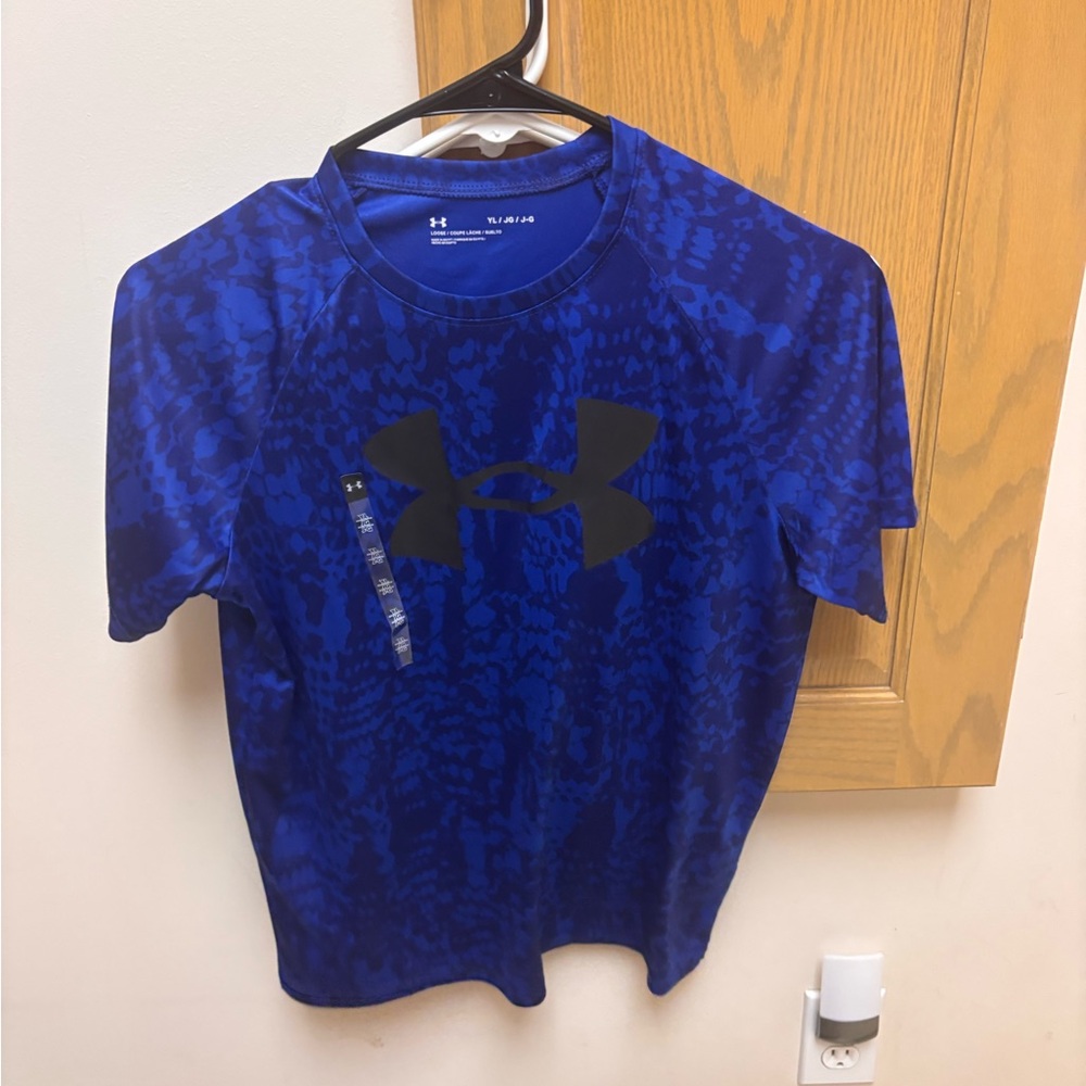 Under Armour Camo Blue and Black Tee